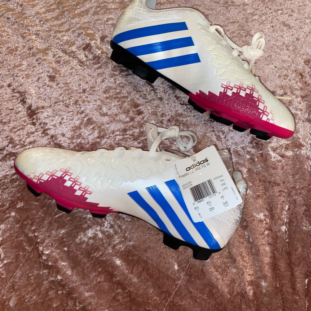 Women’s Adidas Soccer Shoes